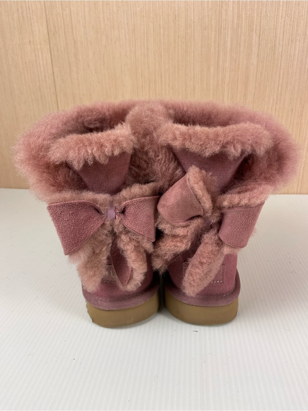 UGG Bailey Heritage Bow Boots Suede Urchin Pink/Mauve Women’s Size 9 Very Good
